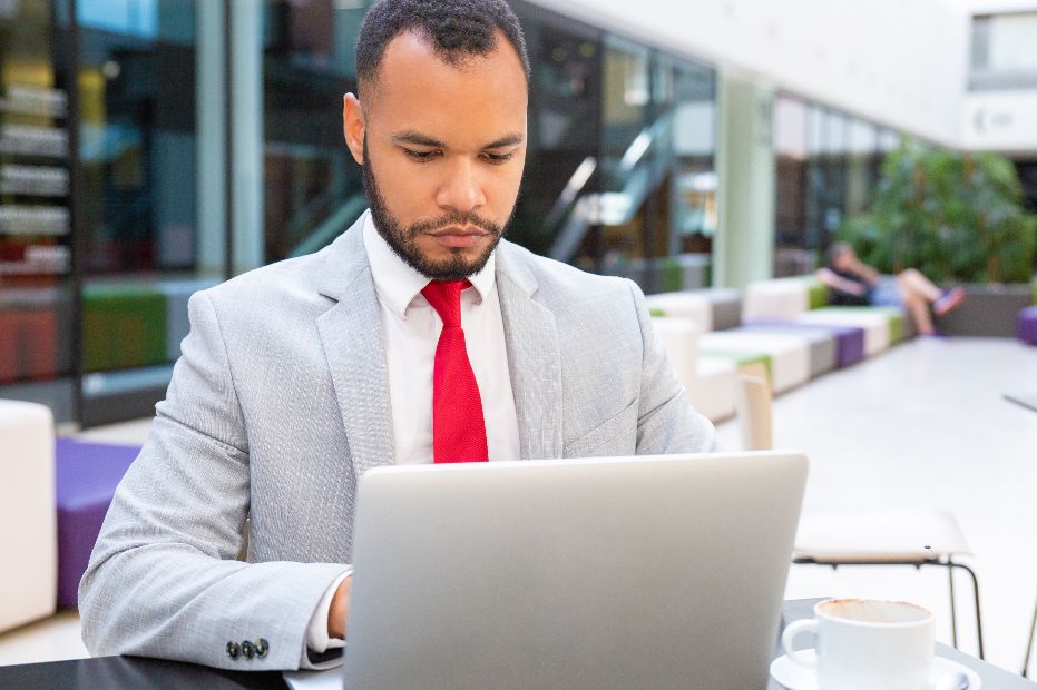 Seguridad redes WiFi: 7 consejos claves para tu hotel